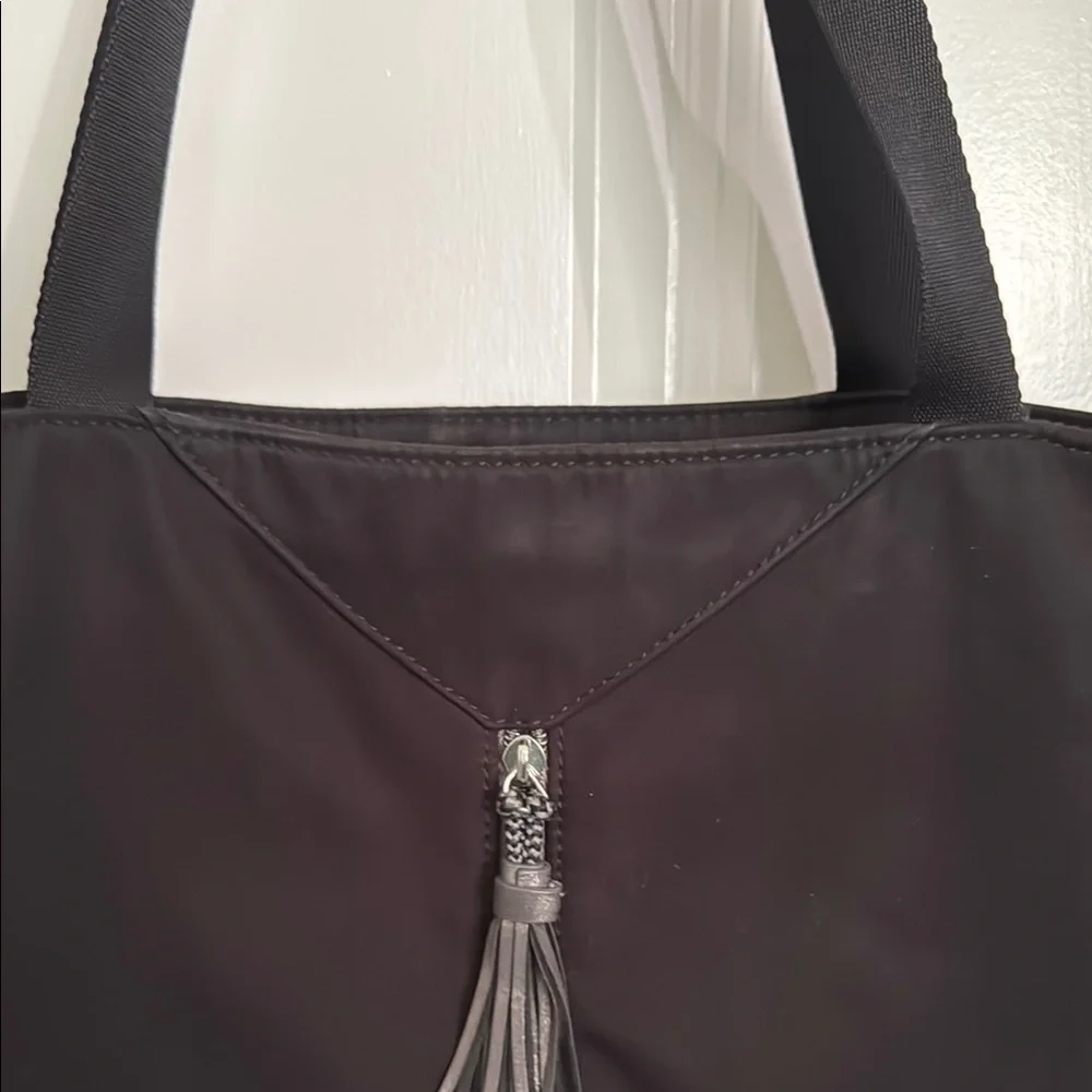 Stella & Dot Black Tote with Vertical Zipper
